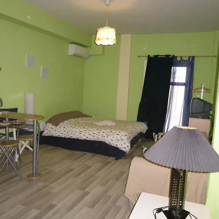 Homy Cozy Towards The Centre