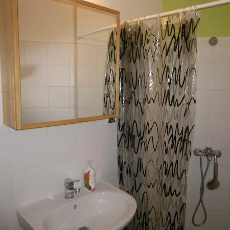 Homy Cozy Towards The Centre Appartamento